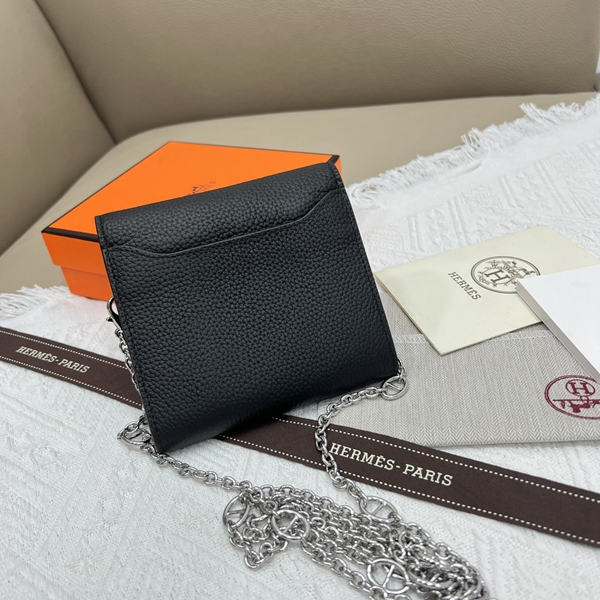 エルメス財布コピー背面デザイン